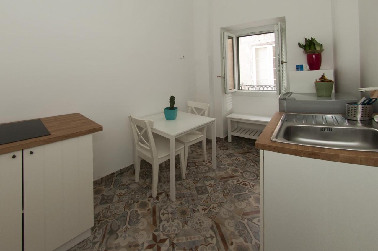 La Serva Padrona Taranto Exterior foto